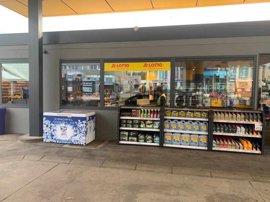 JET Tankstelle, Karlsruher Straße in Pforzheim