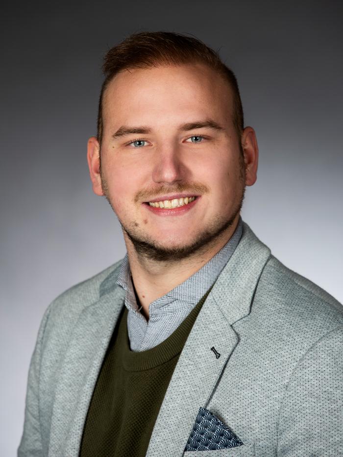 ERGO Versicherung Marvin Roskosch, Hatzfeldstraße in Köln