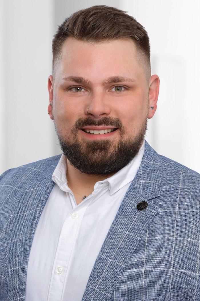 ERGO Versicherung Lukas Schnell, Jörg-Ratgeb-Straße in Pforzheim