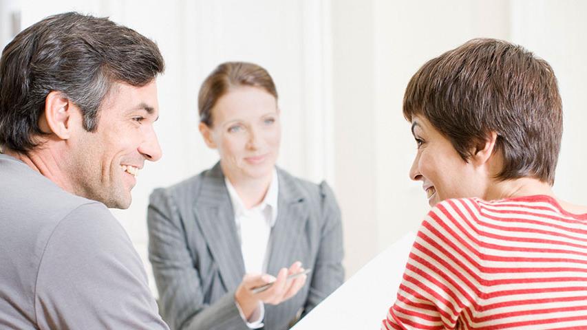 Lohi - Wiesbaden | Lohnsteuerhilfe Bayern e. V., Van-Dyck-Straße in Wiesbaden