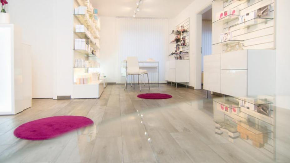 COSMETIC-INSTITUT BB | Birgit Ruland, Raiffeisenstraße in Alfter