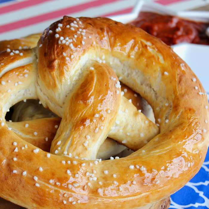 Ben&apos;s Soft Pretzels Logo