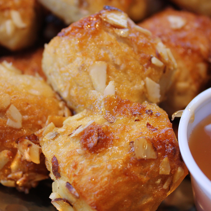 Ben's Soft Pretzels Image