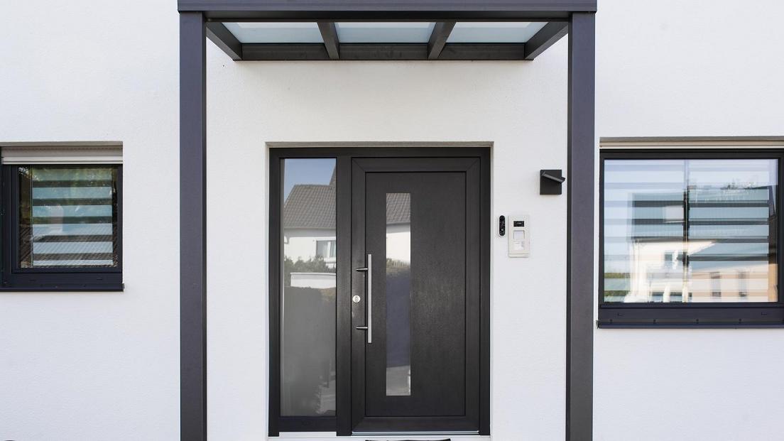 Rodenbach - Fenster und Türen, Hauptstraße in Geisenheim