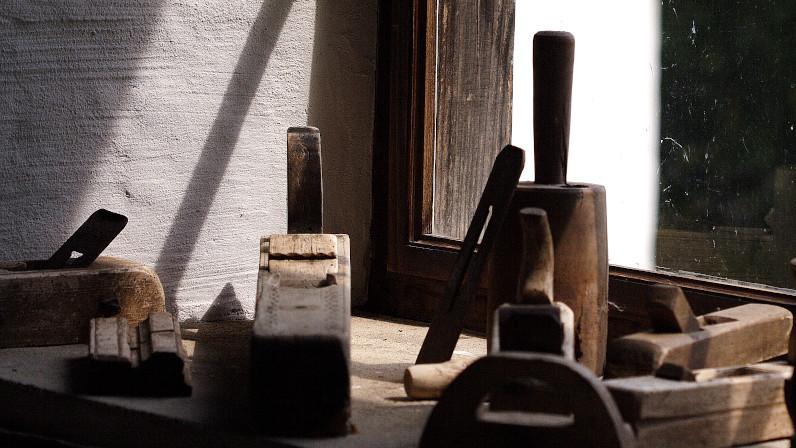 Christian Reul Schreinermeister und geprüfter Restaurator i.H., Am Entenpfad in Frankfurt am Main