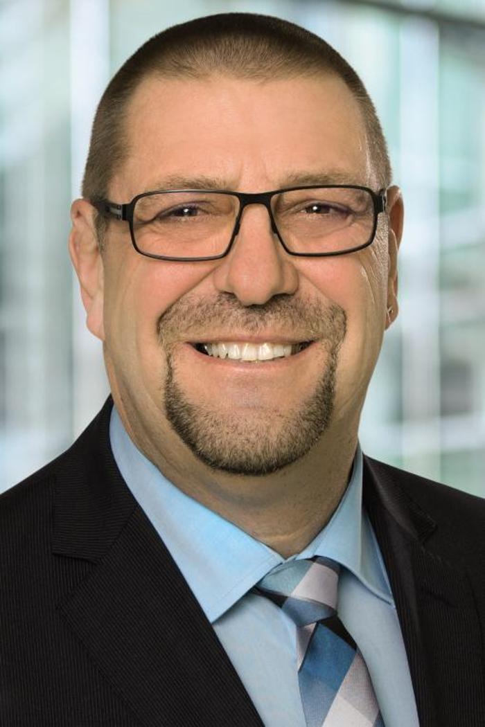 ERGO Versicherung Robert Heiß, Egerlandstraße in Baiersdorf