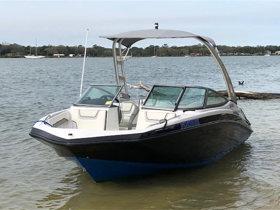 Summer Breeze Boat Rental - Saint Augustine, FL