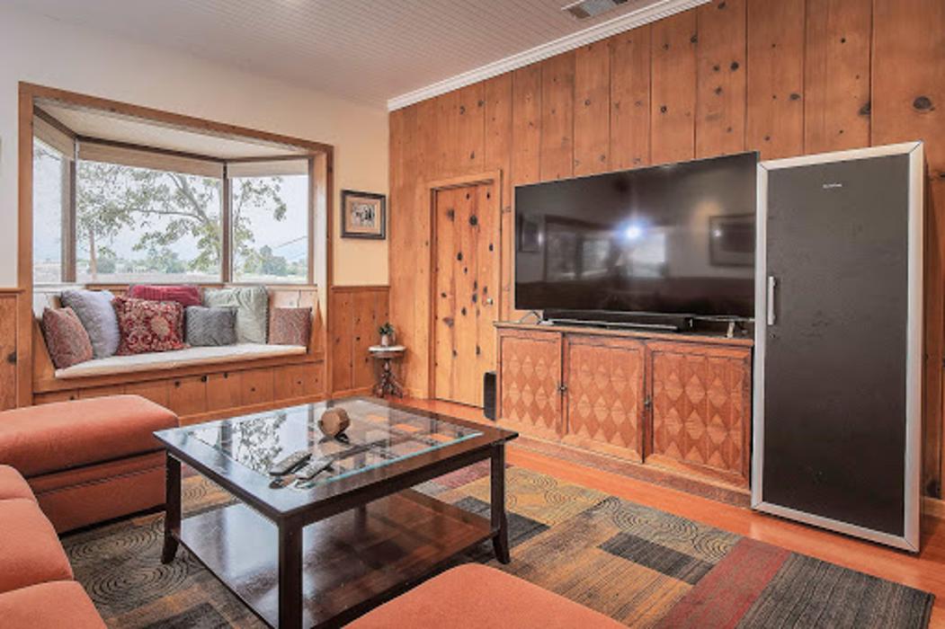 Easter House Ranch Vacation Rental - San Luis Obispo, CA