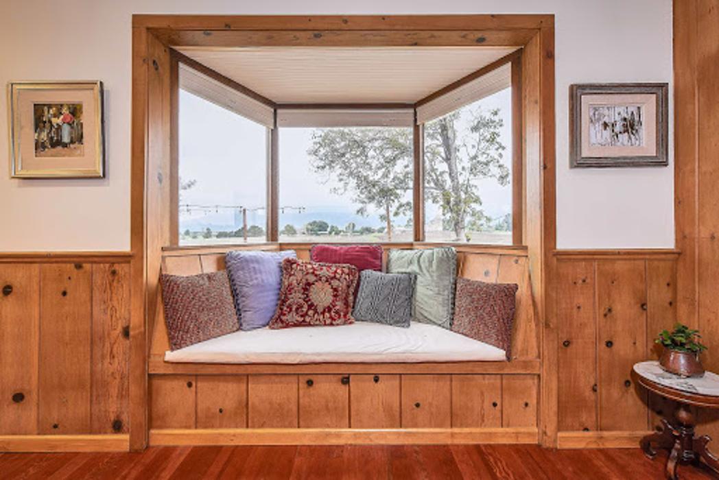 Easter House Ranch Vacation Rental - San Luis Obispo, CA