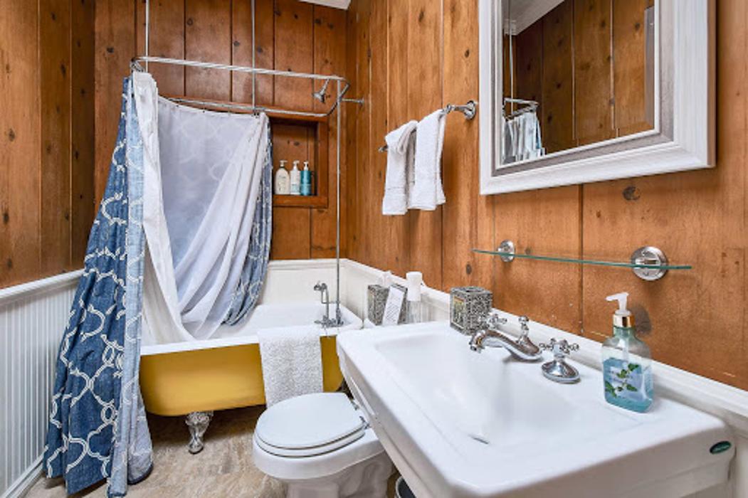 Easter House Ranch Vacation Rental - San Luis Obispo, CA