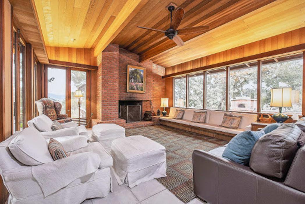 Easter House Ranch Vacation Rental - San Luis Obispo, CA