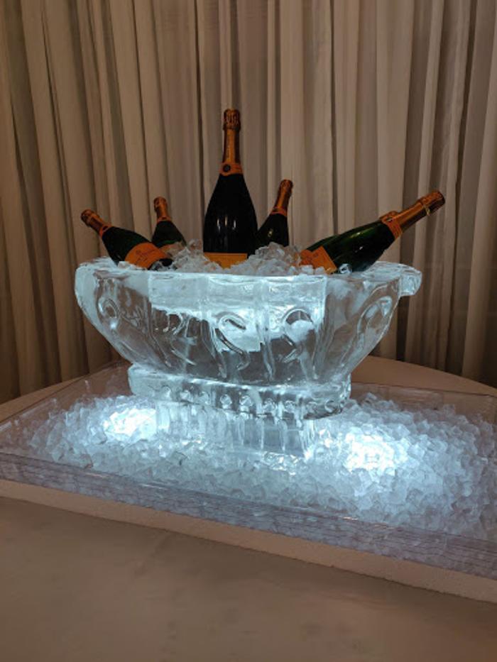 Krystal Creations Ice Art - Liberty, MO