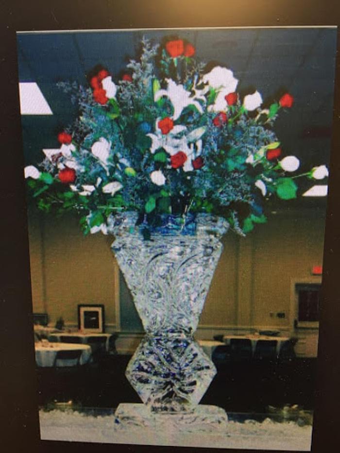 Krystal Creations Ice Art - Liberty, MO