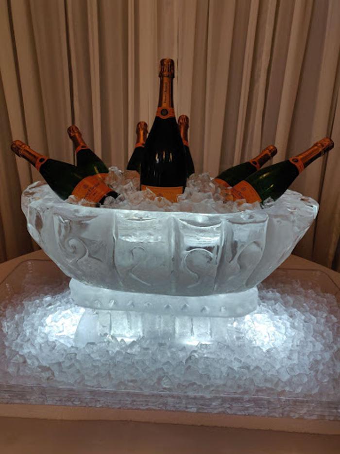 Krystal Creations Ice Art - Liberty, MO