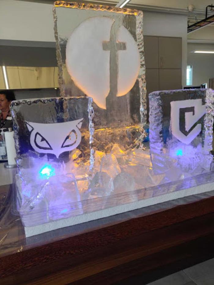 Krystal Creations Ice Art - Liberty, MO
