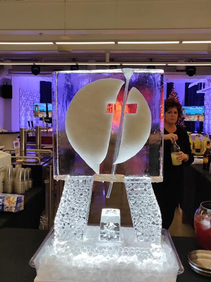 Krystal Creations Ice Art - Liberty, MO