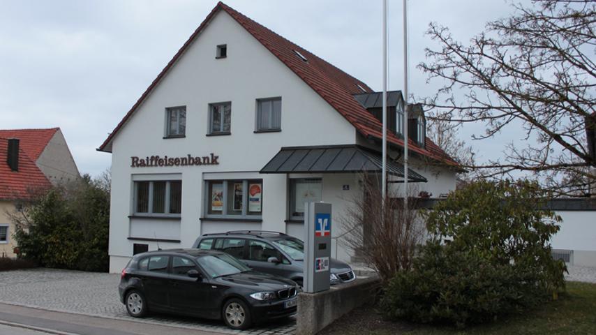 Raiffeisenbank im Donautal eG - Geldautomat Geschäftsstelle Hohenried, Untere Hauptstraße in Brunnen