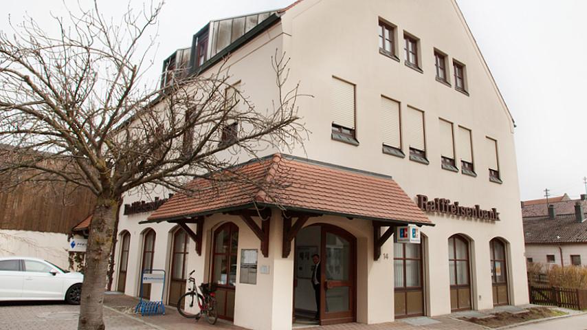 Raiffeisenbank im Donautal eG - Geldautomat Geschäftsstelle Eitensheim, Eichstätter Straße in Eitensheim