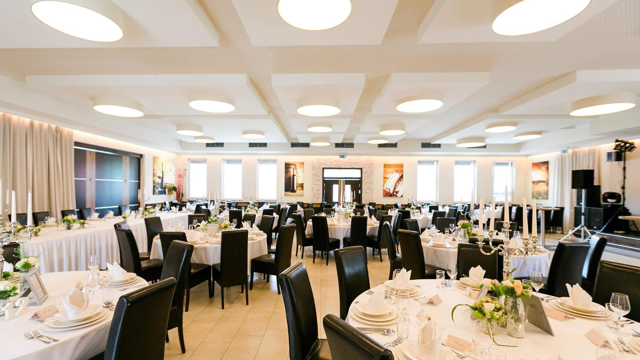 Restaurant & Hotel Da Buki, Hauptstraße in Neutal