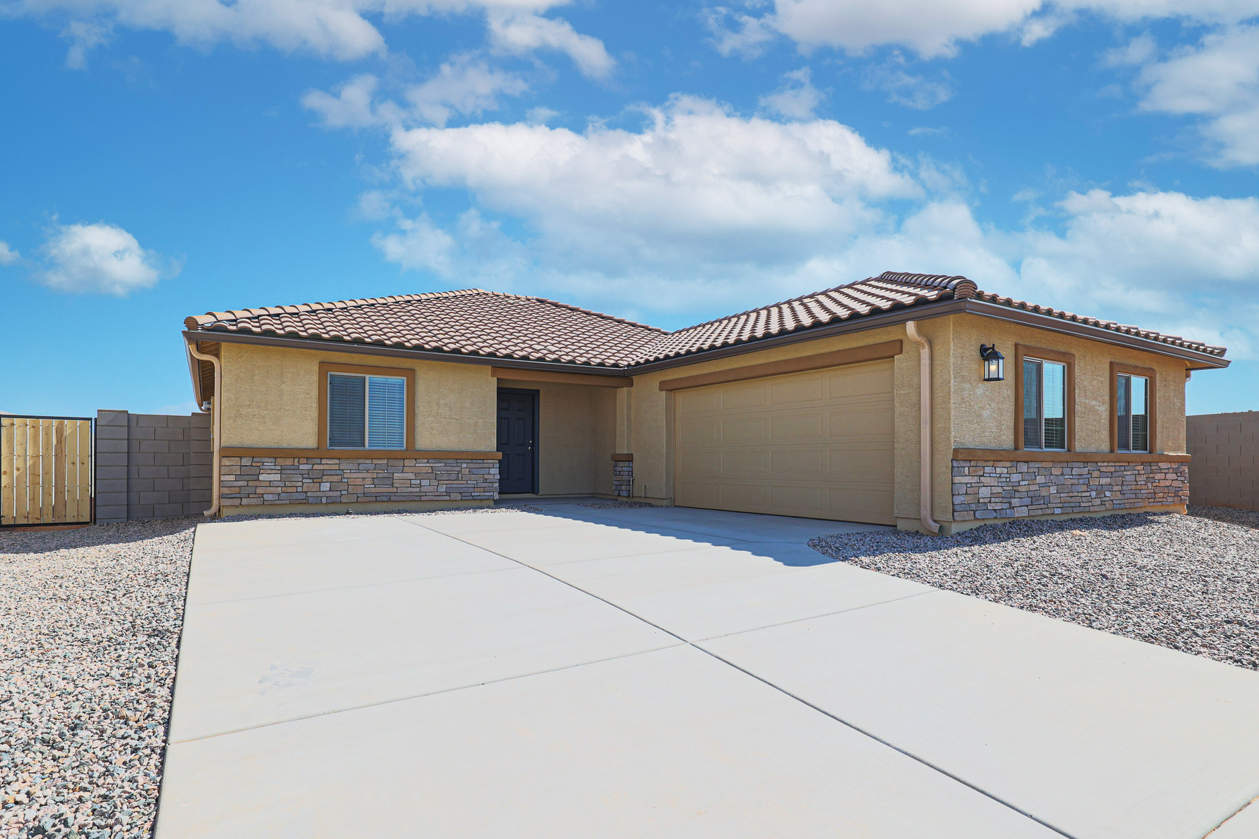 LGI Homes - Mission Ranch Image