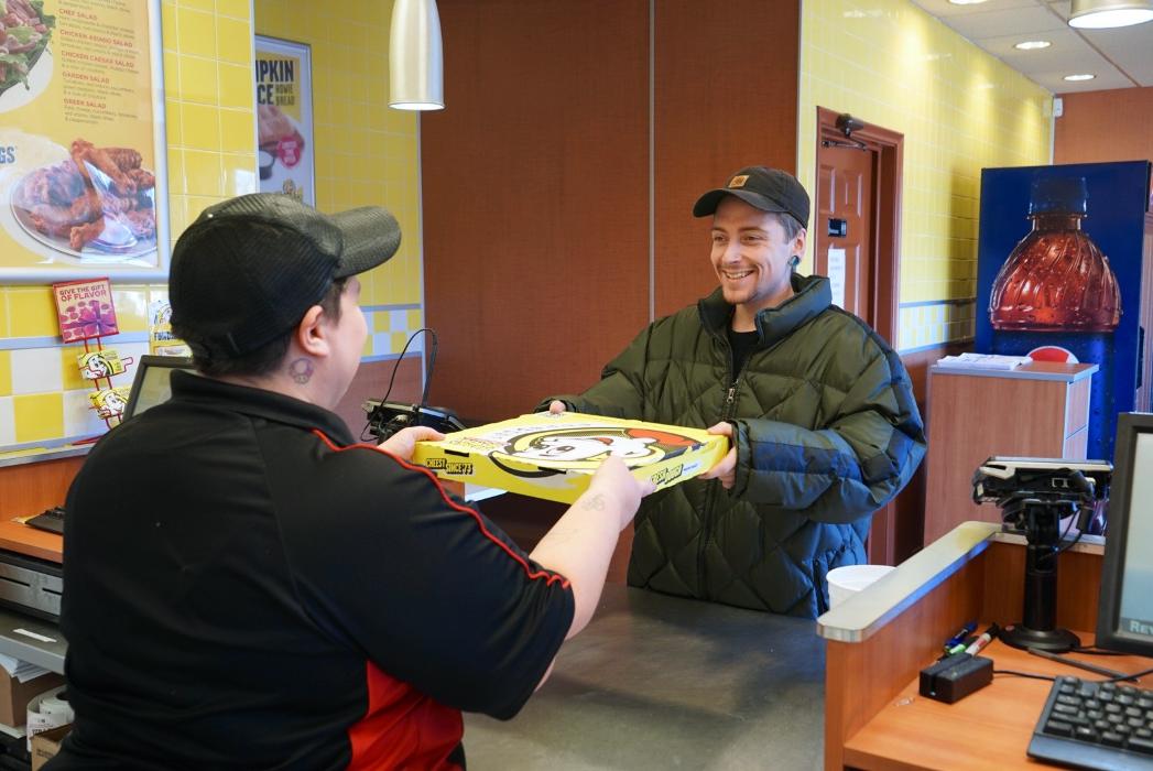 Hungry Howie's Pizza - Saint Clair, MI