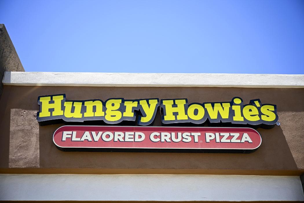 Hungry Howie's Pizza - Gilbert, AZ