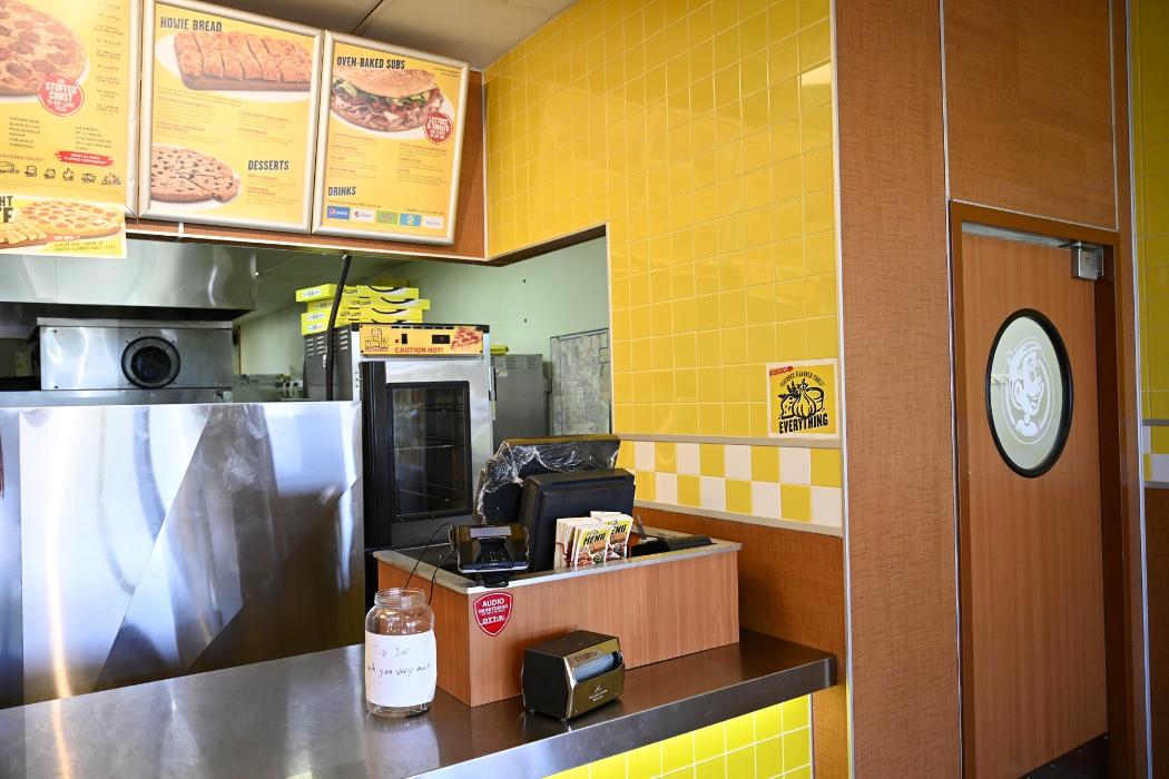 Hungry Howie's Pizza - Gilbert, AZ