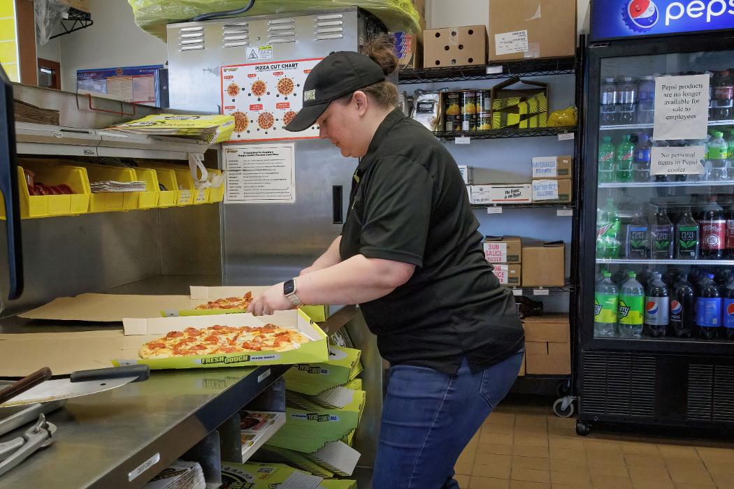 Hungry Howie's Pizza - Newnan, GA