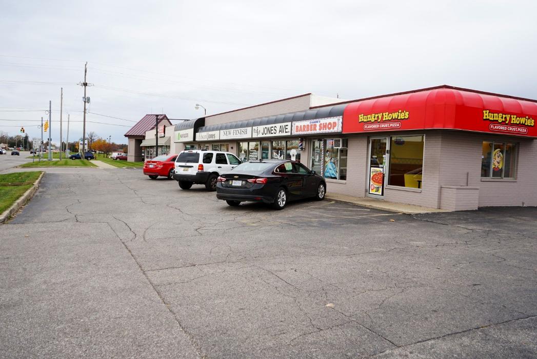 Hungry Howie's Pizza - Saginaw, MI