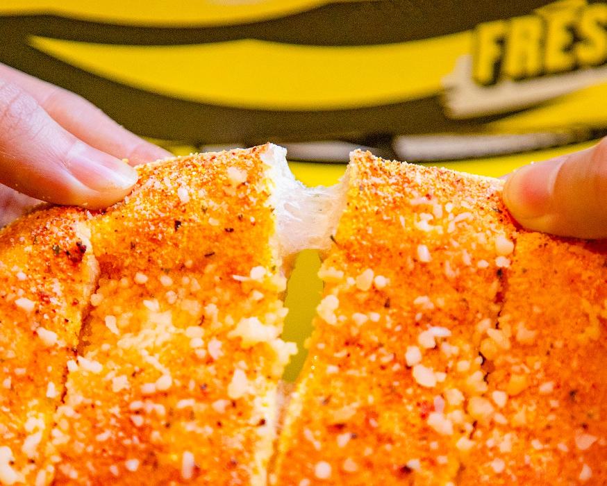 Hungry Howie's Pizza Image