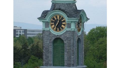 Uhrendienste Albrecht, Schwalbacher Straße in Frankfurt am Main