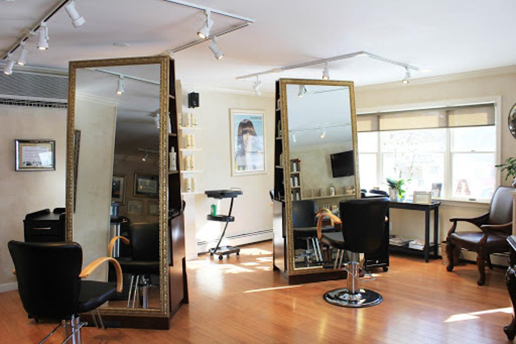 Salone Dei Capelli - Southold, NY