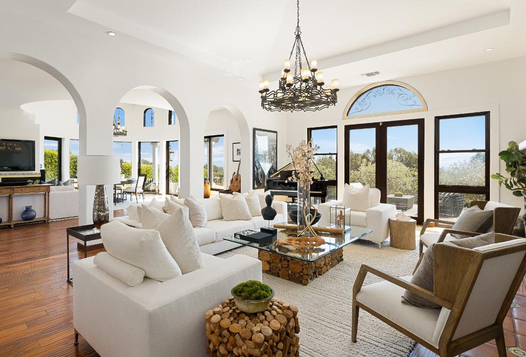 The Gail & Josh Team - Malibu Luxury Real Estate - Malibu, CA