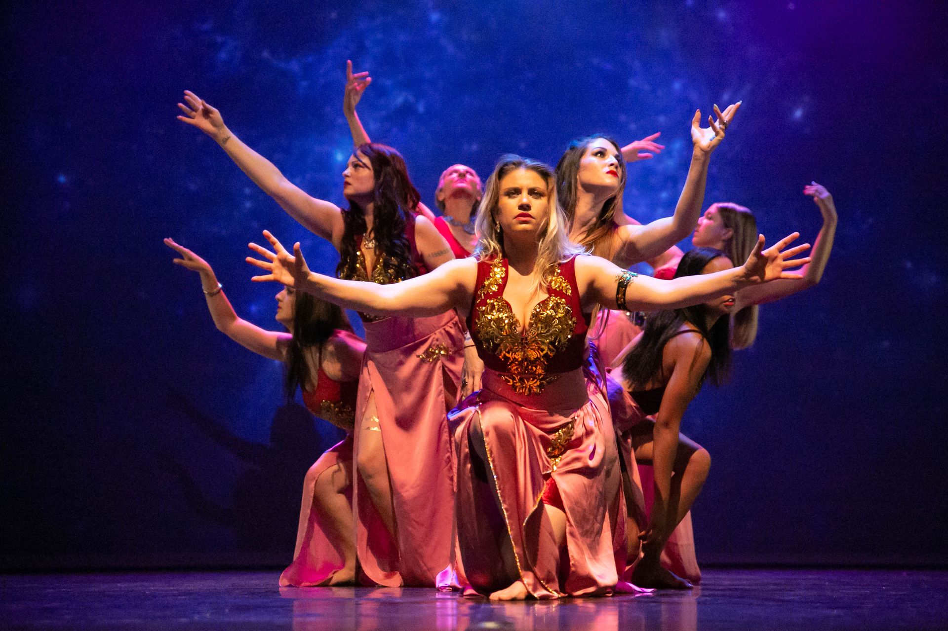 Pucino Marion troupe de théâtre, compagnie de danse et ballet 