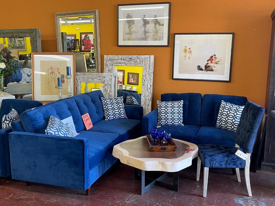 OC Rustic Furniture - Tustin, CA