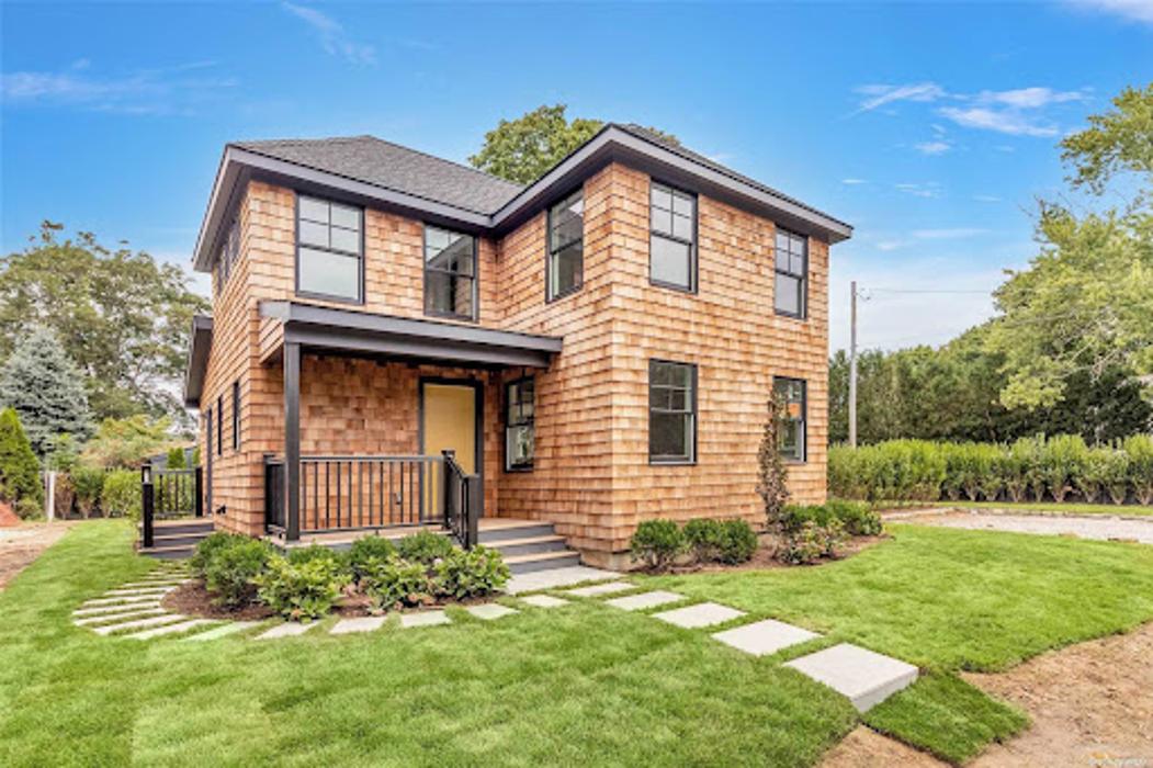 Jennifer Arena-King Daniel Gale Sotheby's International Realty - Cutchogue, NY