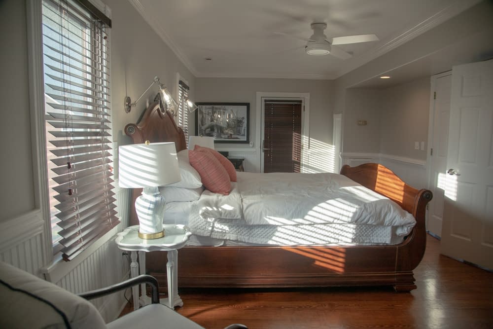 Burrus House Inn Image