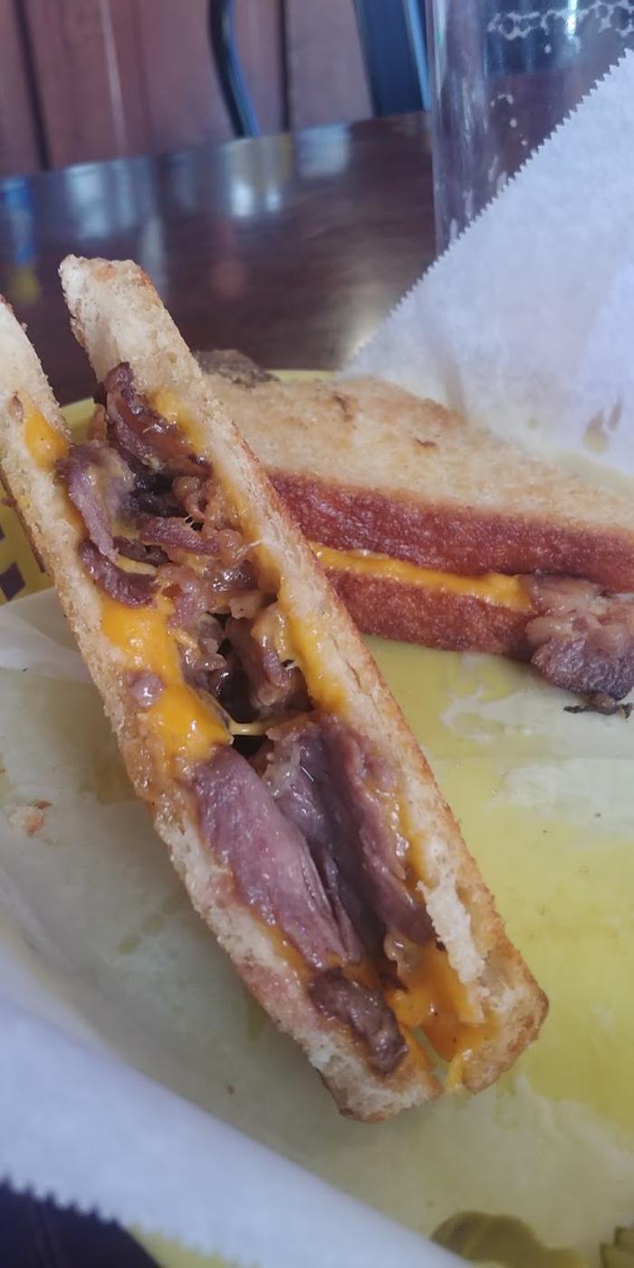 The Keg Lounge - Manitou Springs, CO