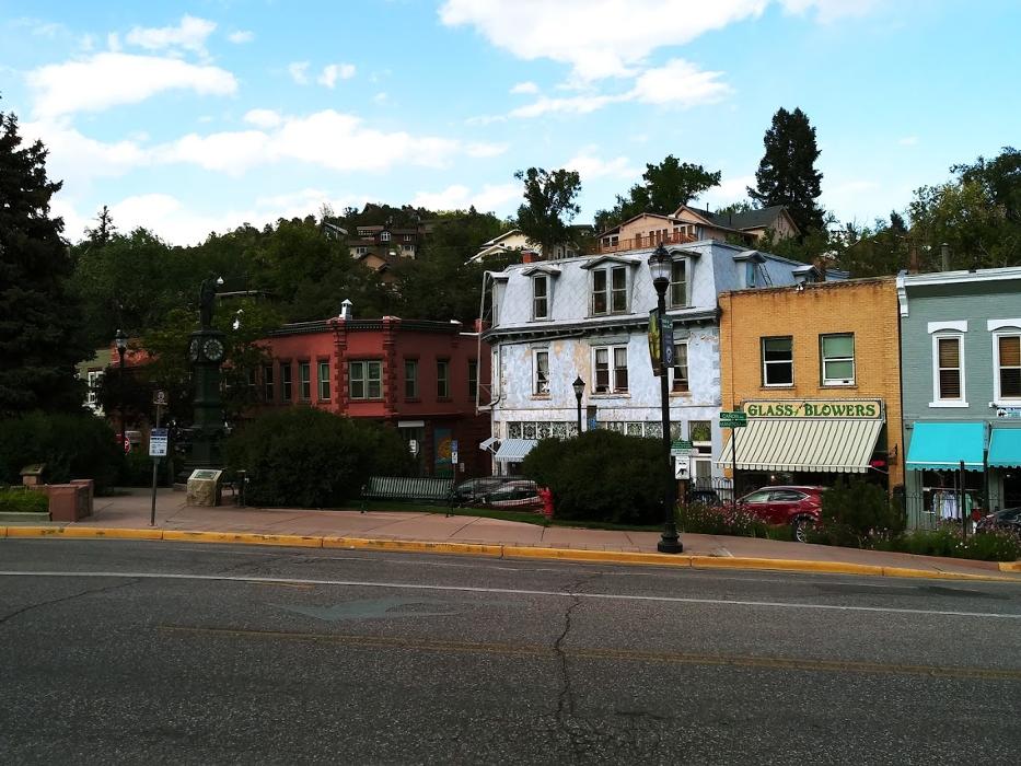 The Keg Lounge - Manitou Springs, CO