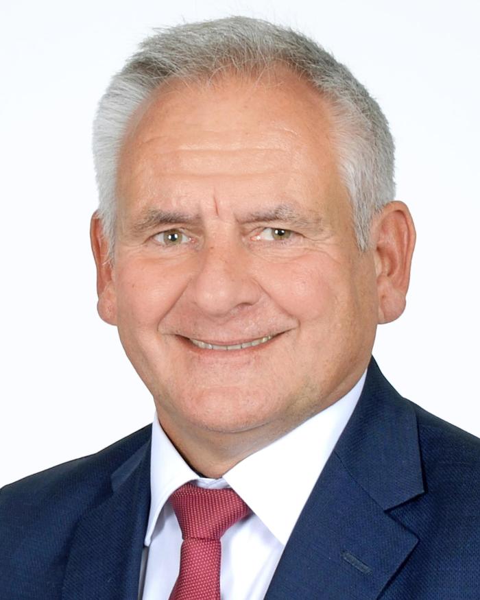 Walter Otto: Allfinanz Deutsche Vermögensberatung, Marktstraße in Völklingen