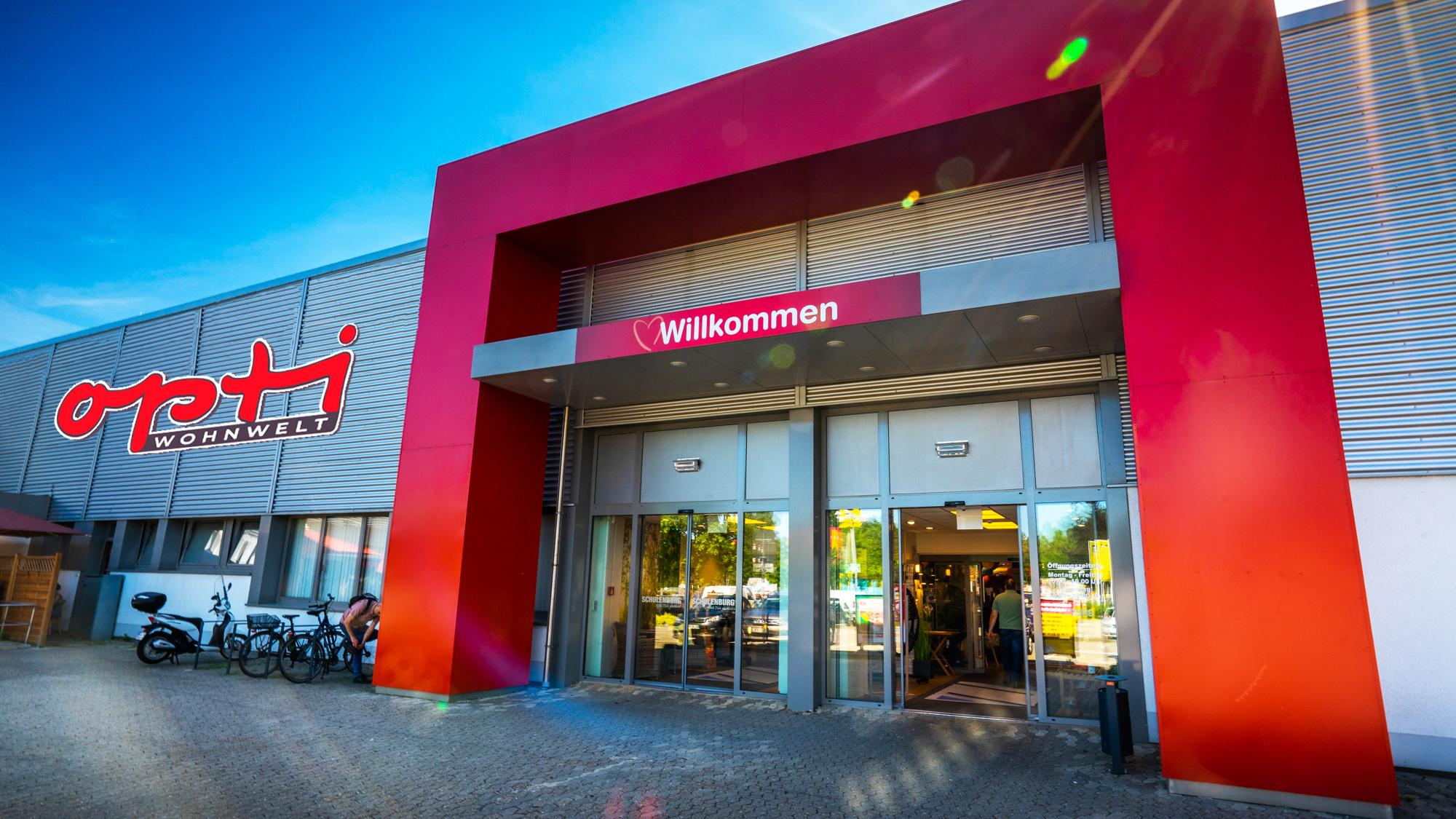 Opti-Wohnwelt | Möbelhaus & Küchenstudio Adendorf bei Lüneburg, Artlenburger Landstraße in Adendorf