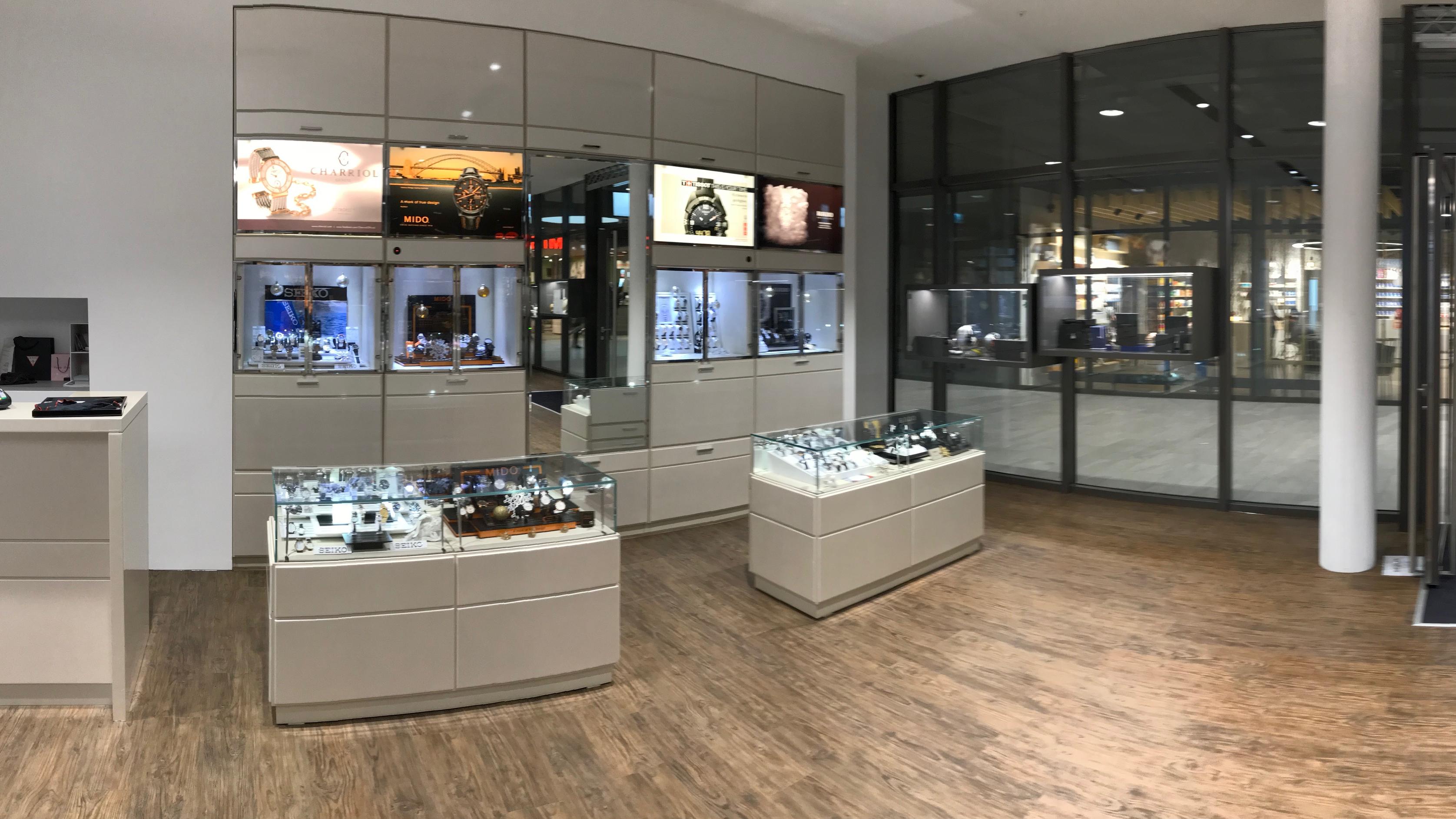 Thomann Goldschmied GmbH, Tramstrasse in Suhr