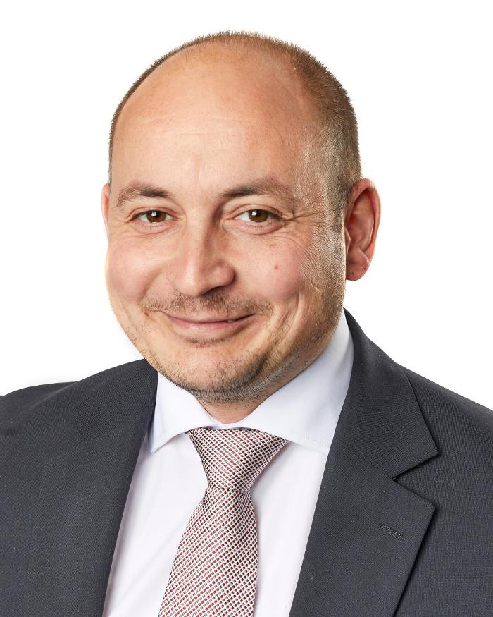 Sebastian Schulze: Allfinanz Deutsche Vermögensberatung, Große Ackerhofsgasse in Erfurt