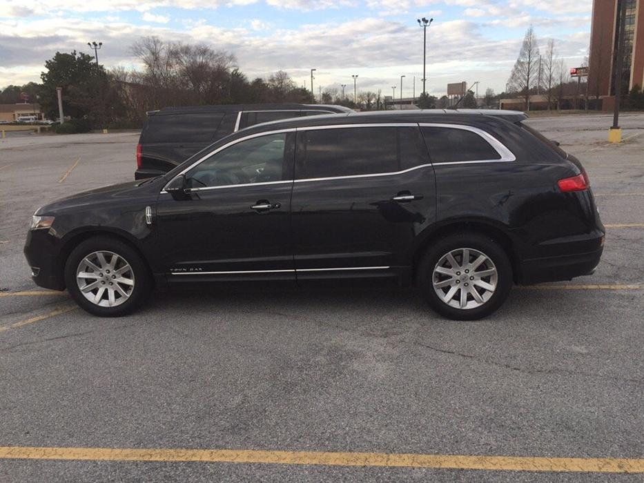 Dr Black Luxury - Matteson, IL