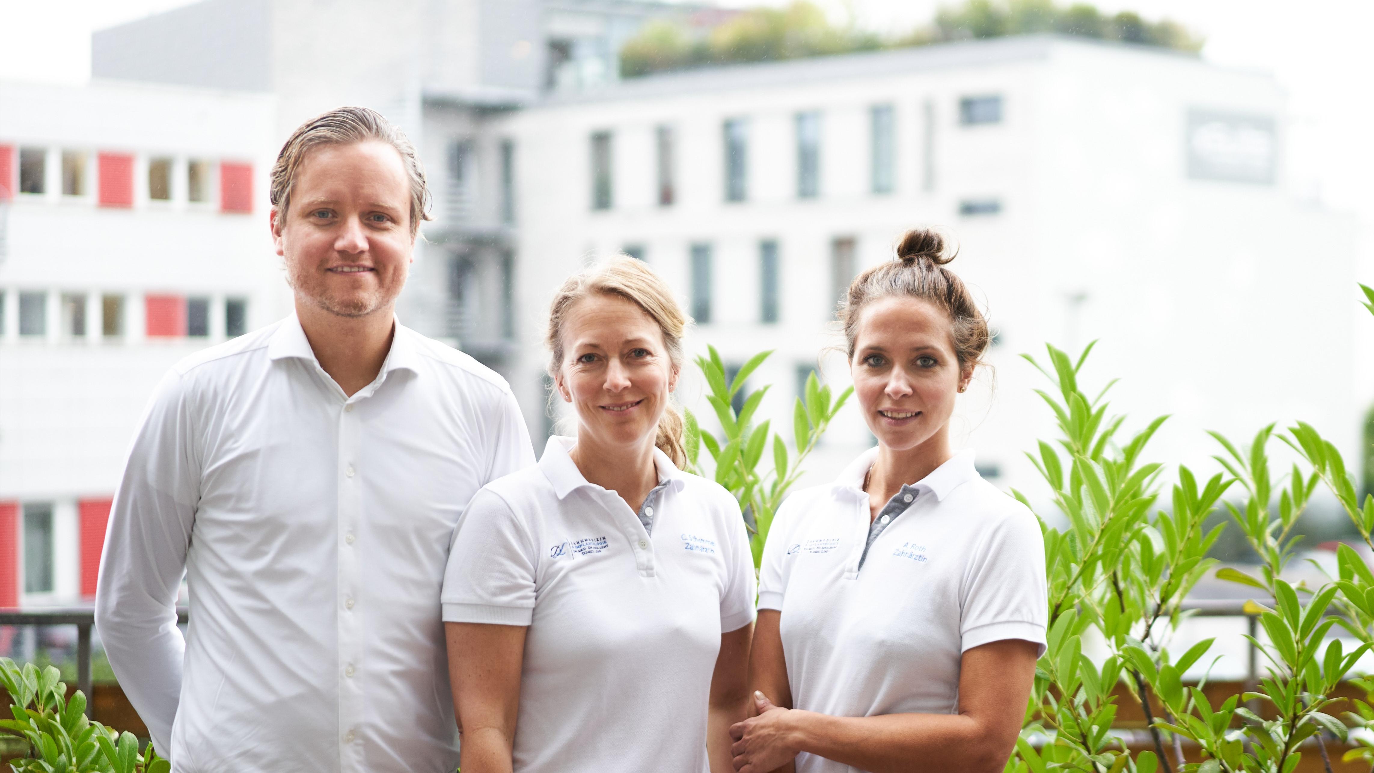 Dr.Dr. Lind und Kollegen, Praxis für Implantologie und Zahnmedizin, Rathausplatz in Ahrensburg