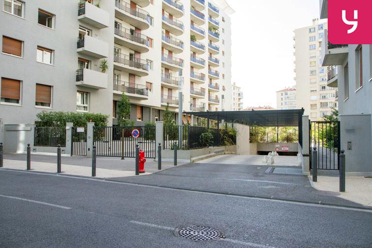 Foto 4 di Yespark