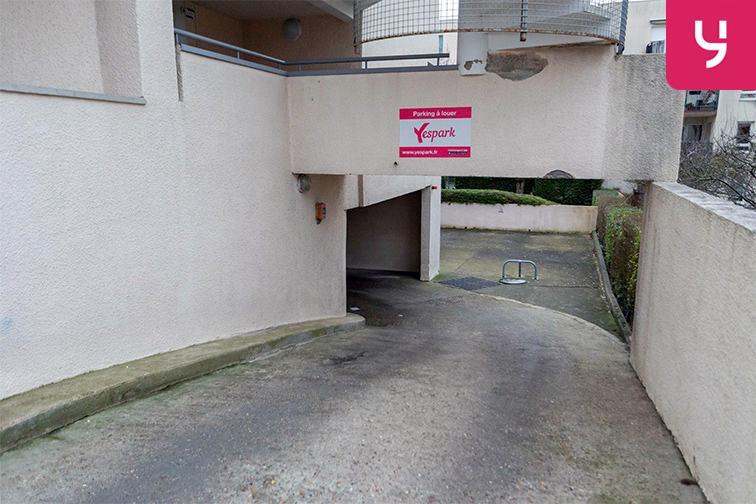 Foto 4 di Yespark