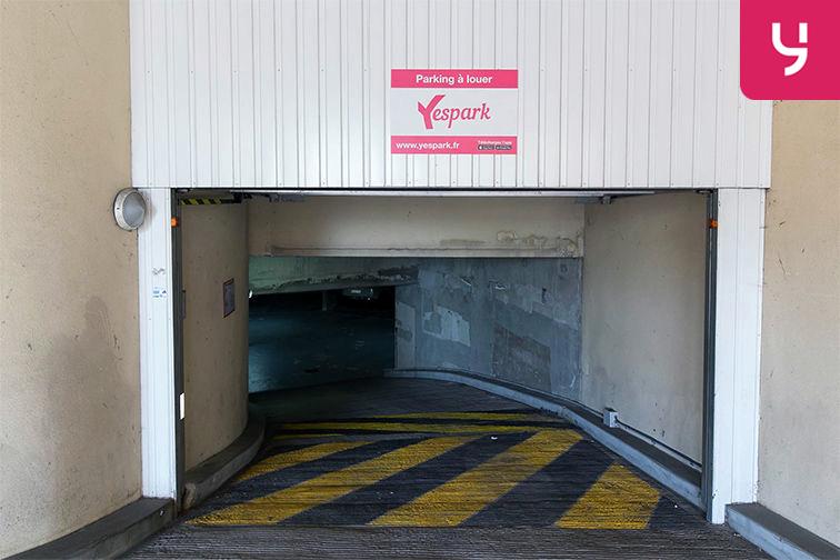 Foto 3 di Yespark
