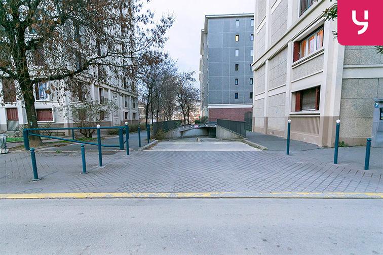 Foto 2 di Yespark