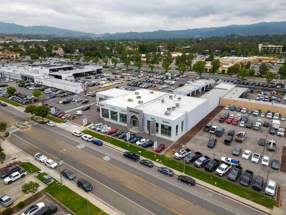 AutoNation Chrysler Dodge Jeep RAM Valencia Image